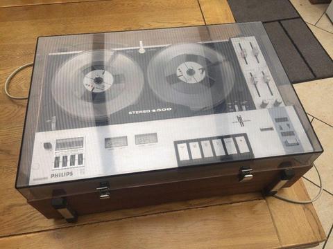 Philips reel to reel stereo unit