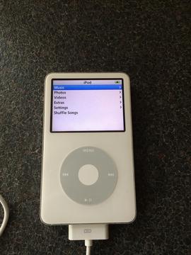 iPod classic 30gb