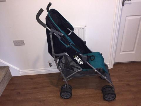 Mamas and Papas Stroller - Hardly Used, KATO2, amazing stroller at an amazing price!