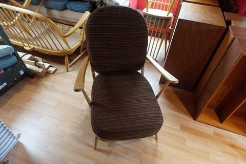 Sought after Vintage Retro BLONDE Ercol 203 Windsor Armchair, with cushion set No. 2
