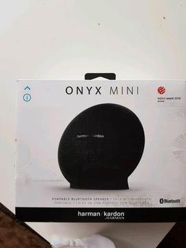 Onyx mini speaker