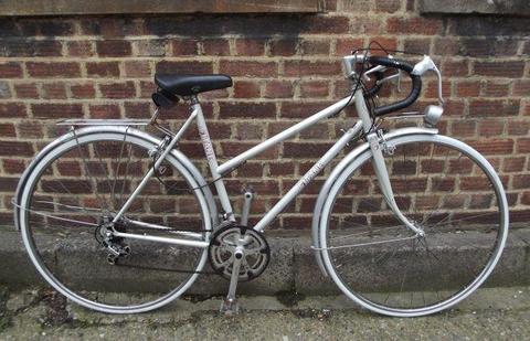 Vintage road bike GITANE , frame size 19in - 10 speed - serviced - new tyres - Welcome for test ride