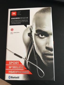 Jbl wireless sport headphones brand new