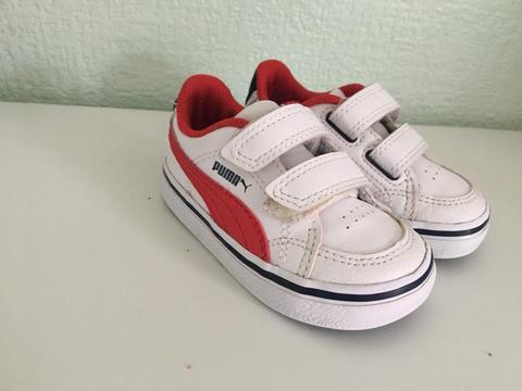 Toddler trainers size 4 puma