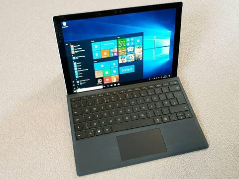Microsoft Surface Pro 4 + Type Cover Keyboard