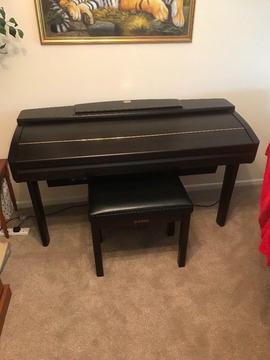 Yamaha CVP-307 Digital Piano in Mahogany
