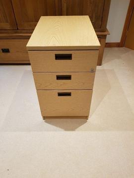 2 filing cabinets, sell together or individually. Great condition