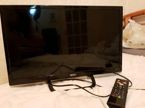 SEIKI smart tv 23 inch