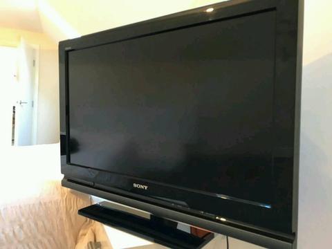 sony kdl 32v4000 tv / Freeview/3 hdmi/ for sale or swaps