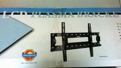 Universal Lcd/Plasma Wall bracket brand new