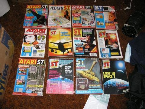 18 Vintage Computer Magazines Mainly Atari ST User Weymouth