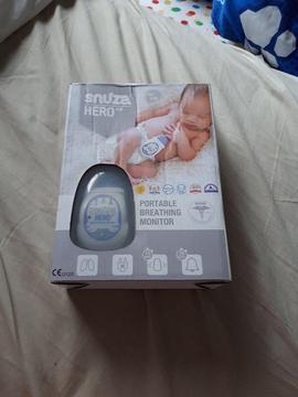 Snuza Hero MD baby breathing monitor. Never opened