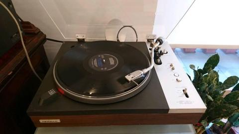 Pioneer PL-510A direct drive turntable