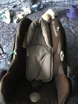 Maxi Cosy baby car seat