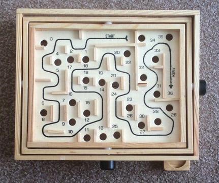 Labyrinth Board game