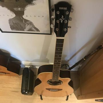Electro Acoustic guitar Yamaha APX 500II