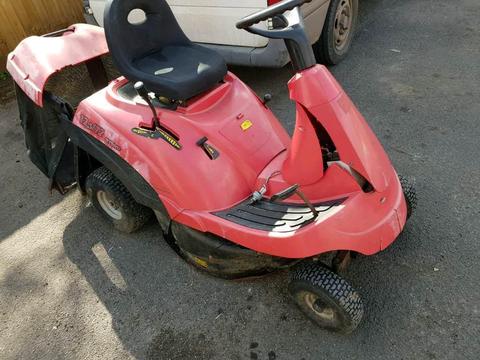 Honda ride on petrol lawnmower for spares £75