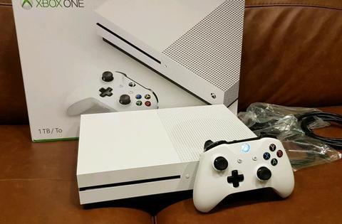 Xbox One 1TB Slim White