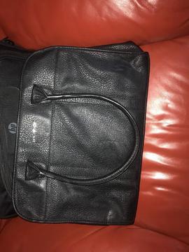Ricardo leather laptop bag