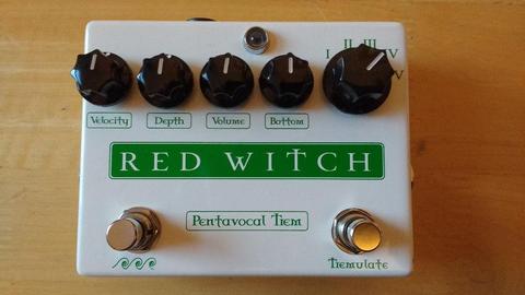 Redwitch Pentavocal tremolo guitar effects pedal