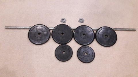 CAST IRON RUBBER ENCASED WEIGHTS SET WITH BARBELL