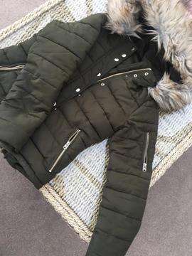 khaki puffer jacket size 8