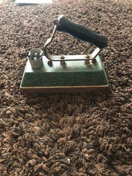 Vintage dowsings snooker table iron SENSIBLE OFFERS