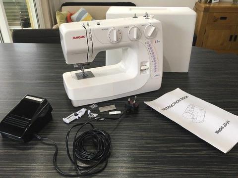 Janome j3 -24 sewing machine only used few times immaculate condition