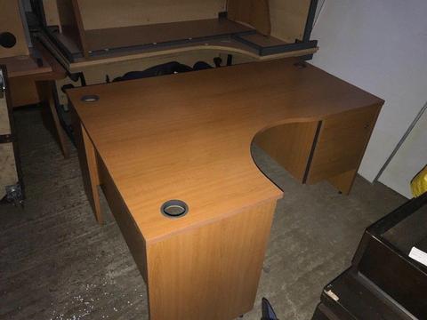 Radial Desk with Drawers