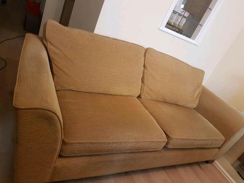 FREE NEED GONE ASAP MARKS AND SPENCERS SOFA SUITE