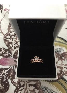 Pandora rose gold tiara ring