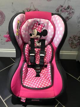 Minnie Mouse Car seat
