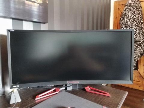 Acer Z35 Ultra-Wide Curved Gaming Monitor - 200Hz - 2560x1080 Resolution