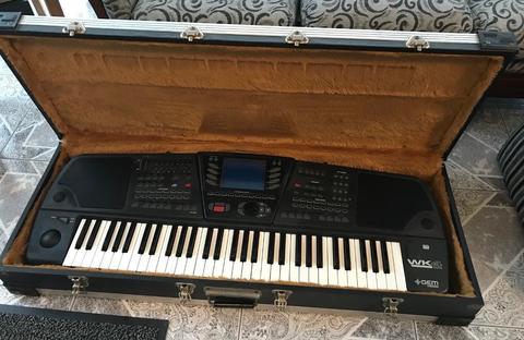 GEM WK4 KEYBOARD for sale in immaculate condition with Flight case included
