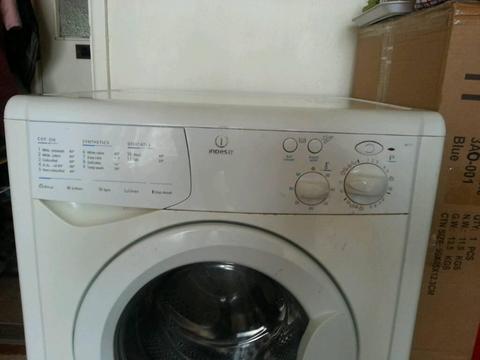 Free washing machine for spares or scrap