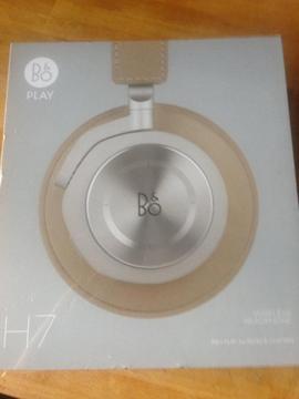 BNIB Sealed B&O Bang & Olufsen H7 Headphones Wireless Bluetooth