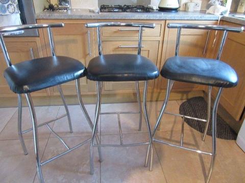 3 breakfast bar stools for sale