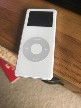 Apple iPod nano 1st gen