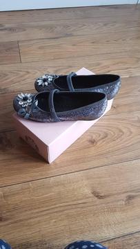Juicy couture shoes size 13D