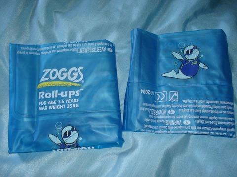 Zoggs Roll Up Armbands
