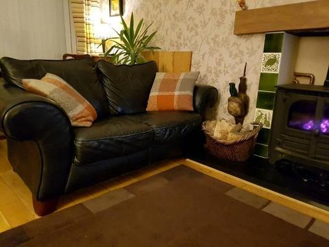 2x leather sofas for sale