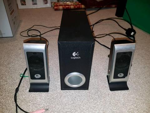 Logitech speakers and sub woofer