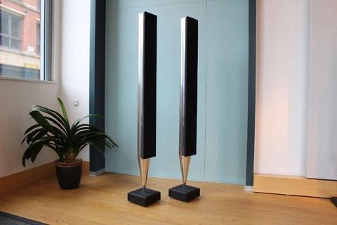 BANG AND OLUFSEN BEOLAB 8000 ACTIVE SPEAKER IN CLEAN CONDITION PLEASE CALL 07707119599