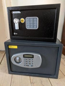 Yale safe / security boxes