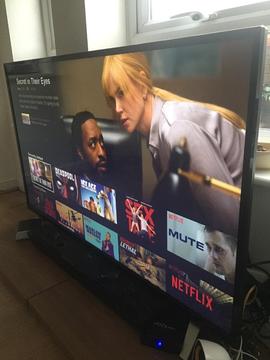 55 inch Smart TV with very good picture quality, built in freeview