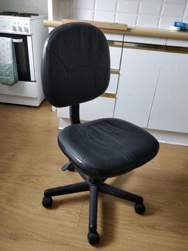 Computer desk chair