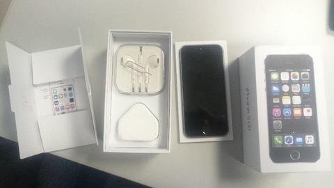iPhone 5s. 32GB Space Grey. Unlocked. Great condition