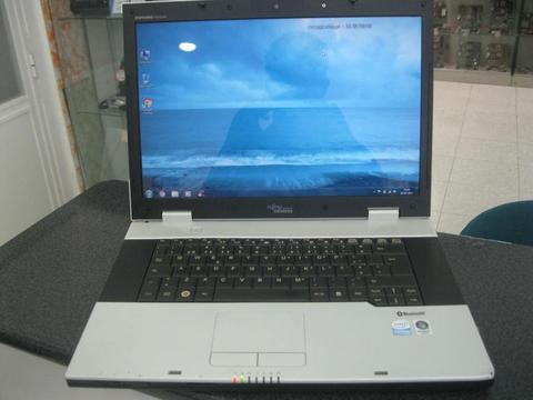 CORE White LAPTOP/3GB RAM/ WINDOWS 7/ 15.4 INCH/ EXCELLENT CONDITION