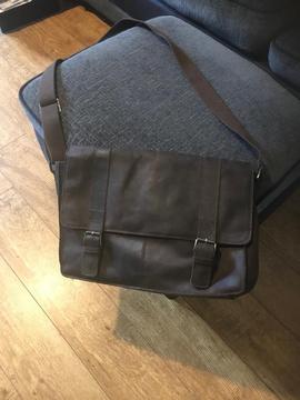 Genuine leather man’s satchel