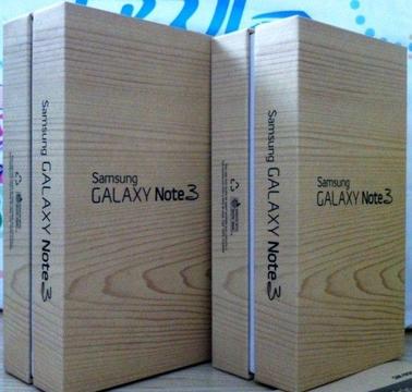 Samsung Galaxy Note 3 32GB SIM FREE UNLOCKED To All Networks in a Box with all the Accessories